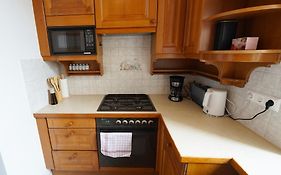 Cozynite Premium Apartment Hernals 2